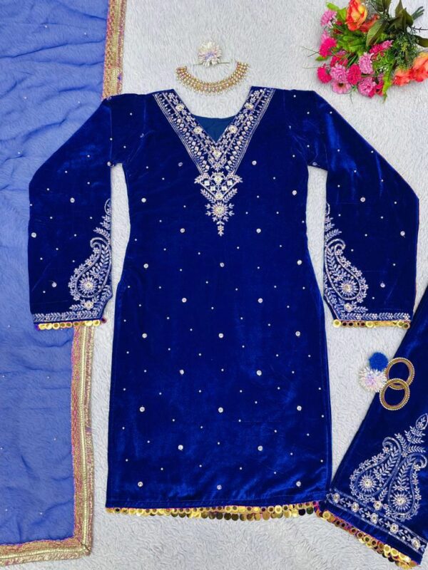 Elegance Velvet Sequence Suit - Image 9