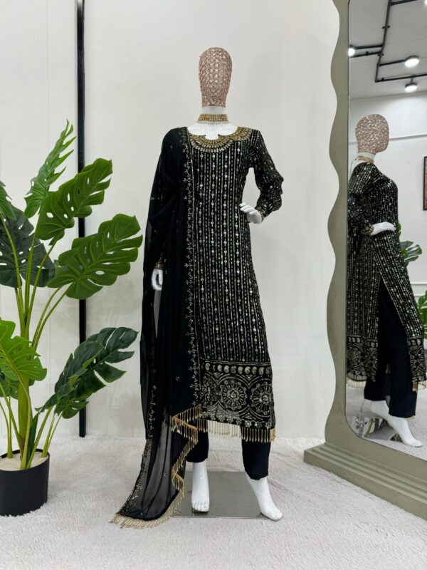 Saheli Sequined Splendor DRAFT