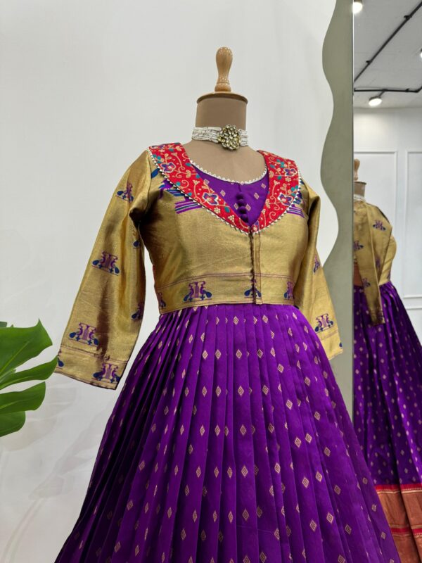 Rishika Royal Weave - Image 6