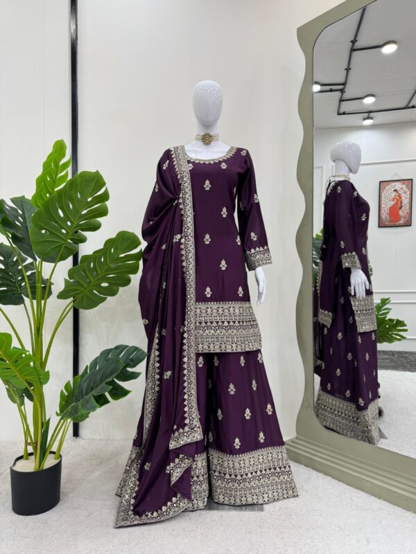 Chandni Crystal Touch Suit Set - Image 10